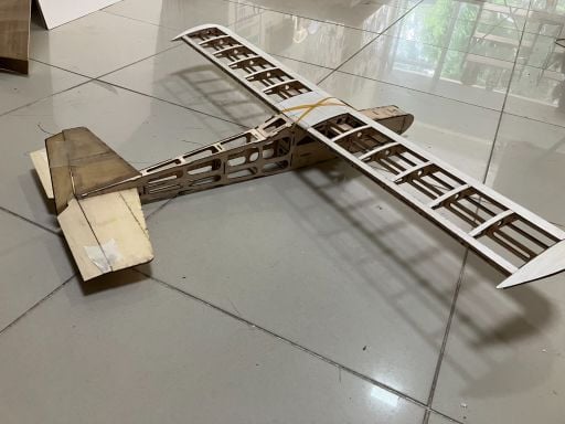 (ARF) KİT UÇAKLAR