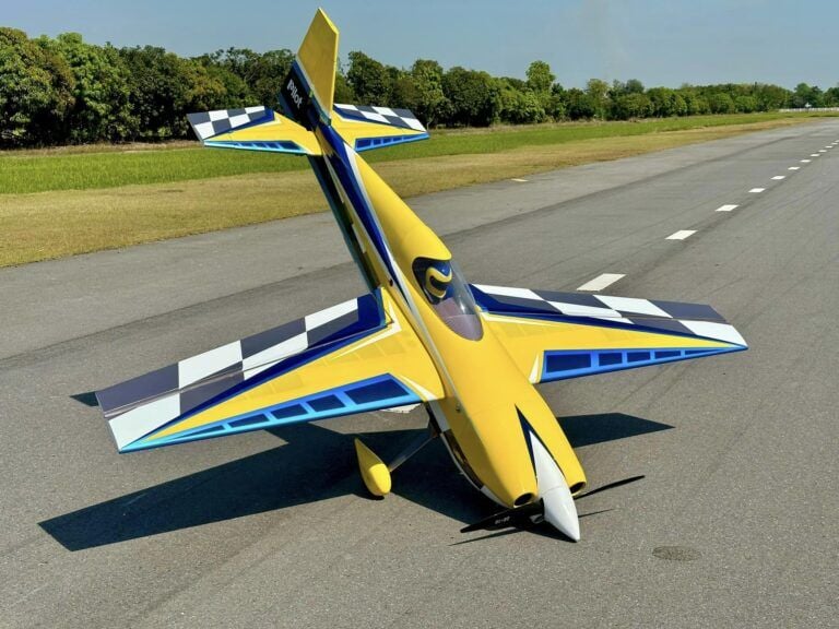 PİLOT RC EDGE 540 103'' 2.60M SARI/MAVİ