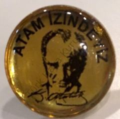 Sarı Atatürk Rozet